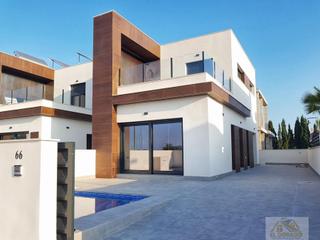 Chalet à Daya Nueva. Daya nuevavilla