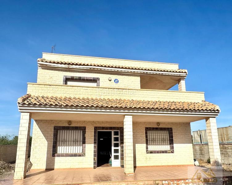 Foto d0a207a7-bb66-4c52-bd37-0f4682ca8175. Chalet with heating parking in Veneziola Manga del Mar Menor (La)