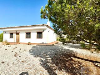 Masia a Los ramales de fuente grande 2. Vélezrubiofinca rustica