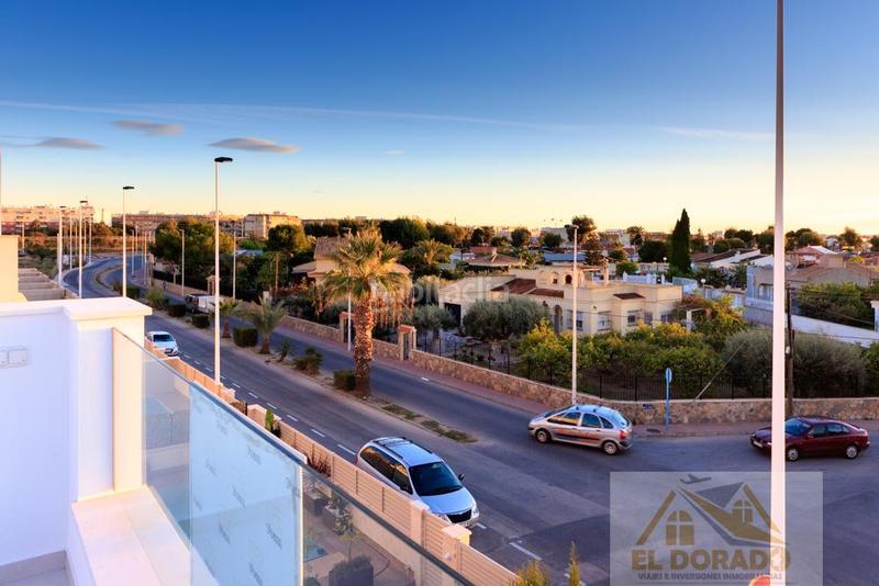 Foto 35038582-0965-44cc-a662-addfab67eb71. Chalet avec chauffage parking piscine dans Pilar de la Horadada ciudad Pilar de la Horadada