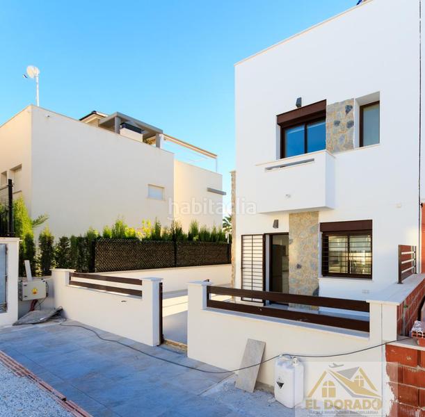 Foto 5efaa1f1-e4e0-49e8-a3c5-2faea2a1b688. Chalet avec chauffage parking piscine dans Pilar de la Horadada ciudad Pilar de la Horadada