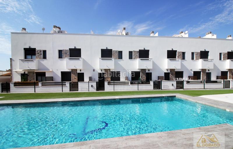 Foto 9cc86c2b-3495-4060-bd43-f234b57dac76. Chalet avec chauffage parking piscine dans Pilar de la Horadada ciudad Pilar de la Horadada