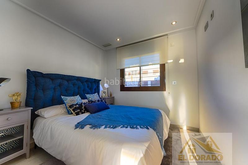 Foto d6ccd04b-58ef-41ce-92c1-ff983f9d67b9. Chalet avec chauffage parking piscine dans Pilar de la Horadada ciudad Pilar de la Horadada