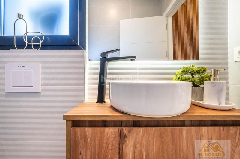 Foto 367fda36-3864-416e-a4c8-6e8d7ca447c9. Xalet amb calefacció aparcament piscina a Roldán Torre - Pacheco