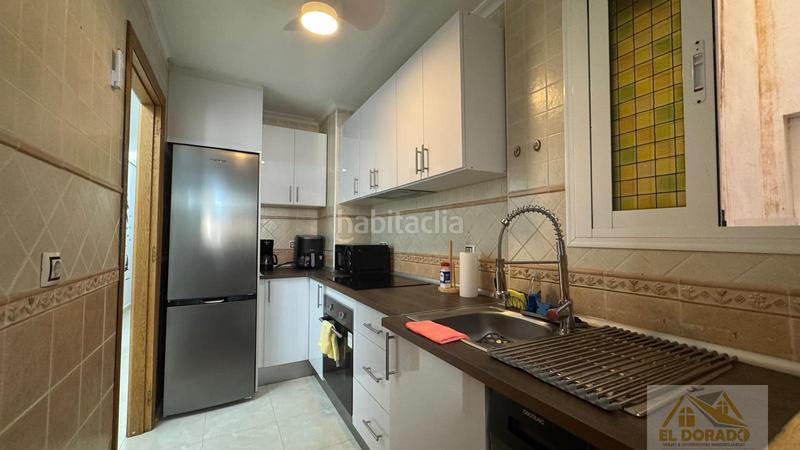 Foto f2317b78-81f4-45e6-8c5f-60afdd84a447. Lloguer apartament amb calefacció a Zona Playa del Cura Torrevieja