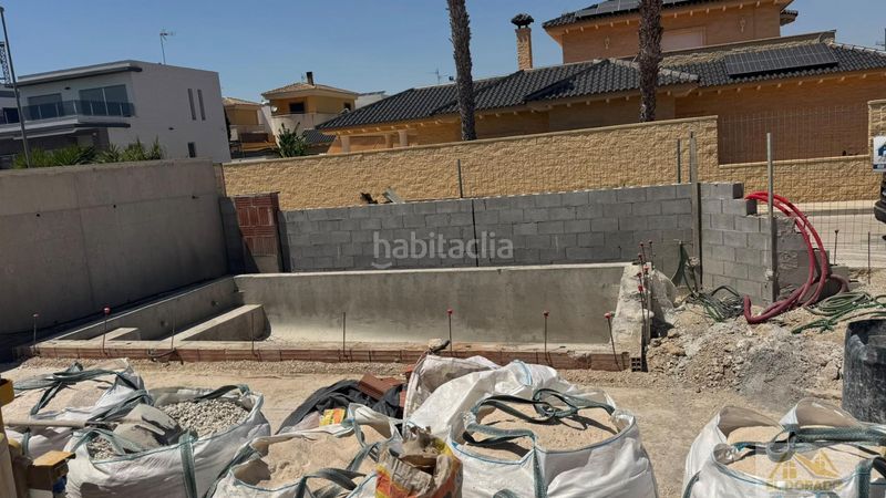Foto c472b711-5840-4dcb-9578-bc8a3f19176f. Xalet amb calefacció aparcament piscina a Benferri
