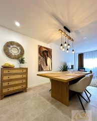 Apartamento  Pintor clemente 15 o avd. sandoval. Santiago de la riberaapartamento
