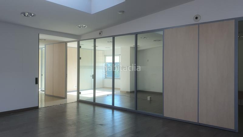 Foto 615d2510-3b11-41bb-a0af-3d9d34eaf514. Miete büro in camí de la pelleria 22 in Bonavista Badalona