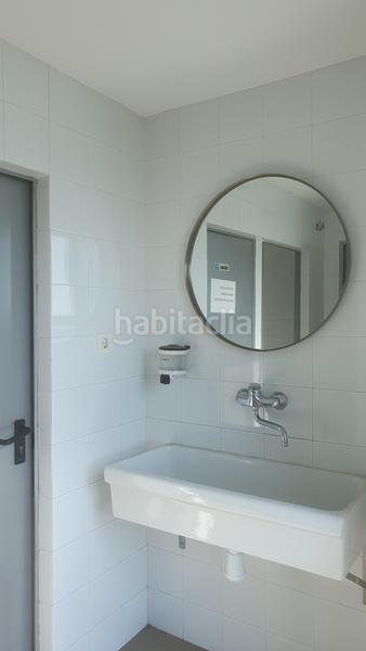 Foto 9f323abf-aa30-46c1-8cdb-9f49ba322af6. Miete büro in camí de la pelleria 22 in Bonavista Badalona