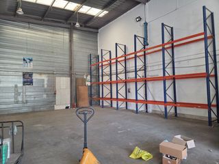 Lloguer Nau industrial a Carrer del segre 1. Nave industrial en valldoreix