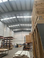 Miete Fabrikhalle in Carrer muga 70. Nave industrial en montcada i reixac