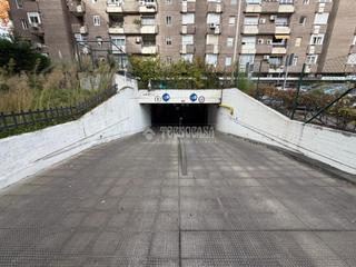 Parking coche en Estrella