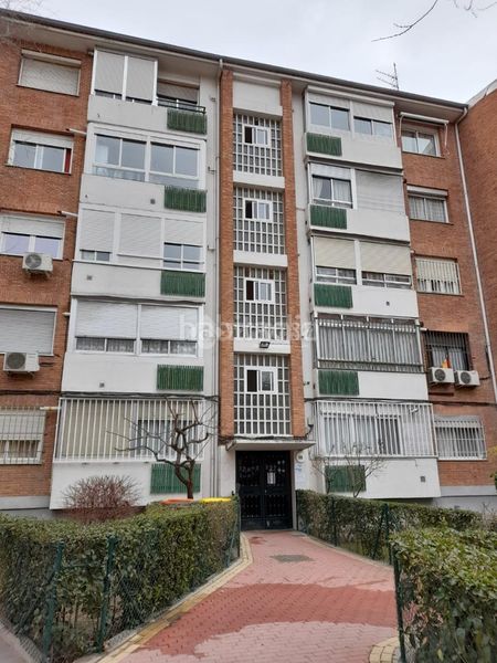 Foto a36a2dbd-aa46-47fd-a4aa-d0e0a52a76db. Pis amb calefacció a Estrella Madrid