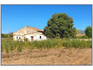 Country house in 4 sn. Casa rustica en venta en inca
