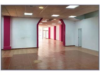 Lloguer Local Comercial a Bartolome coc sn. Local en alquiler en inca