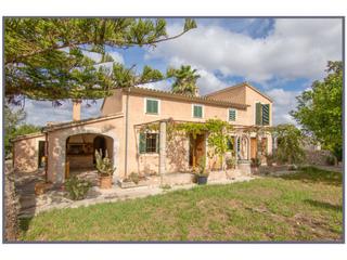 Masia a Arraval sn. Finca rstica en venta en inca