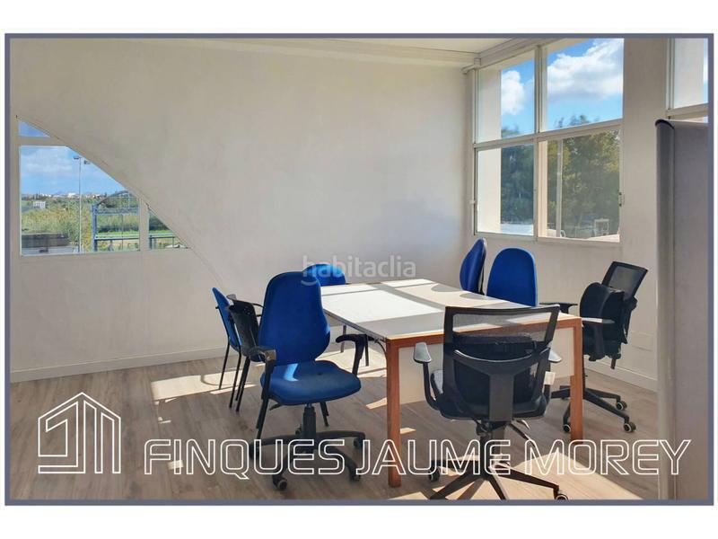 Foto 0db7e79f-d216-456c-9f3d-326990cd4206. Alquiler local comercial en platja 2 local en alquiler en pto. alcudia en Alcúdia