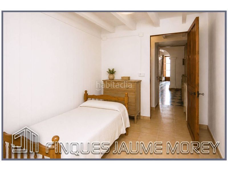 Foto c445a456-e896-4cc0-8653-ef3dbe4e3d16. House in calle major 1 in Sineu