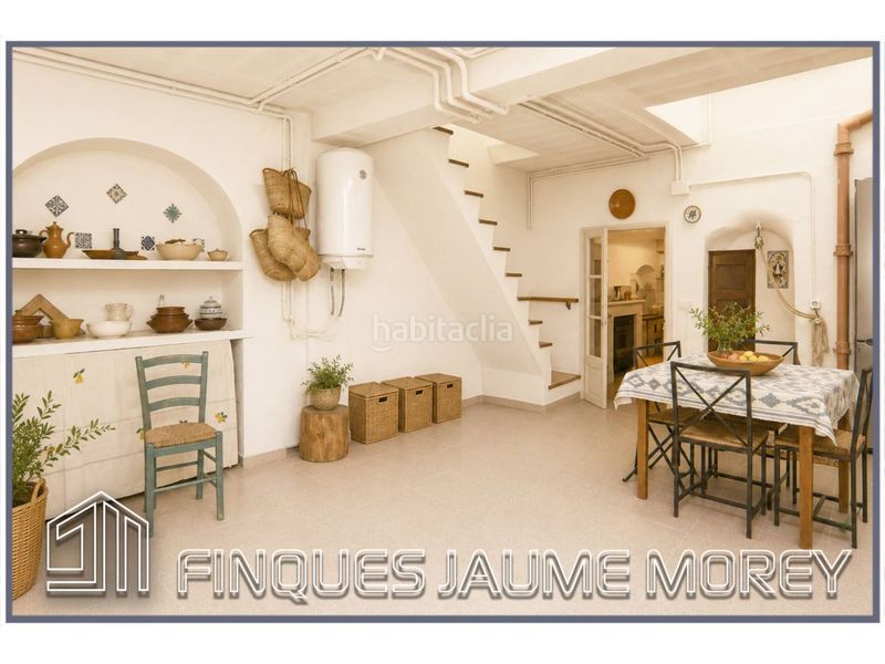 Foto d46da3cf-e513-4a8c-b0b7-521a208d9ca1. House in calle major 1 in Sineu