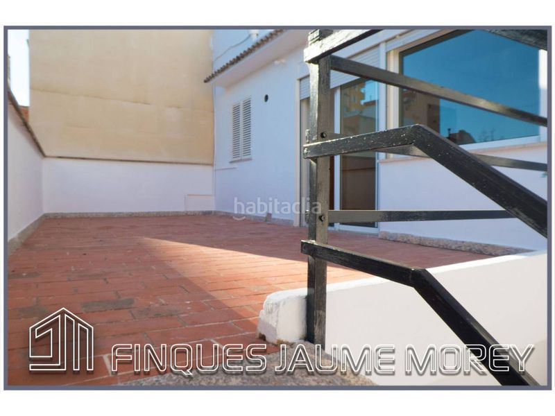Foto b80f2a53-e667-4ba3-88a9-e1b0e8575969. Casa en calle costa i llobera 1 edificio en venta en Inca