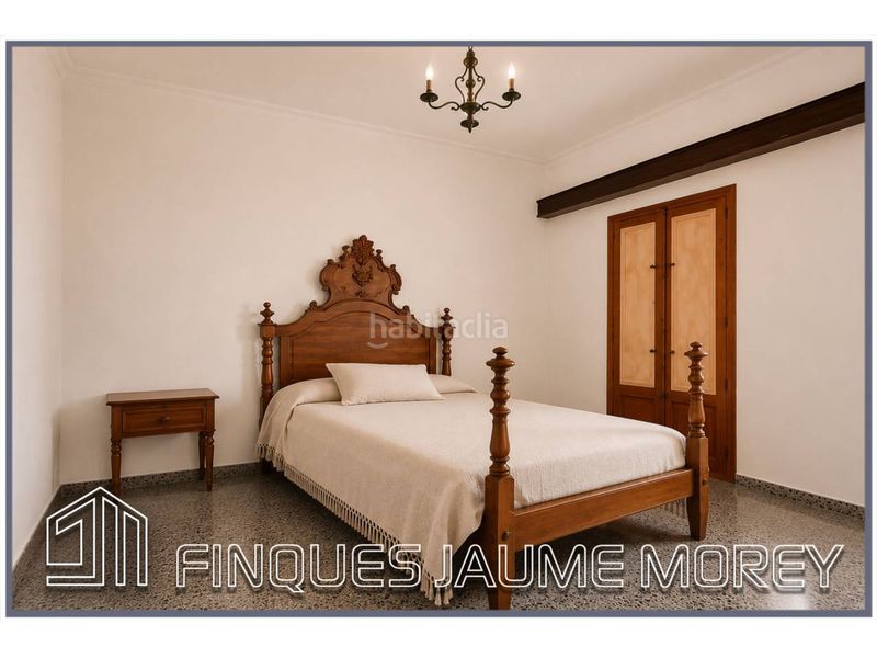 Foto d1ad089a-4030-454d-a843-e1119685a645. Casa en calle costa i llobera 1 edificio en venta en Inca