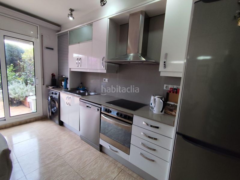 Foto ebb9a42e-322a-47df-9fe5-deed2916a81c. Pis amb calefacció aparcament a Montgat