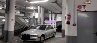 Parking voiture  Carrer baldomer sola. Plaza doble en pep ventura badalona