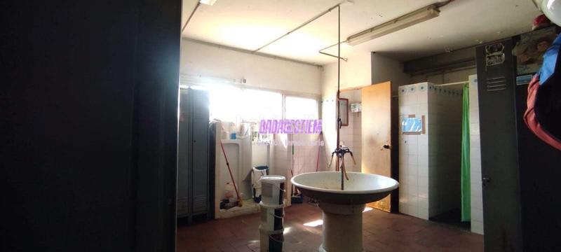 Foto 92878260-975a-4be2-9179-e020a3f5242a. Industrial building in Gorg Badalona