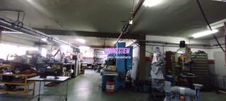 Bâtiment à usage industriel à Gorg. Con gran rentabilidad