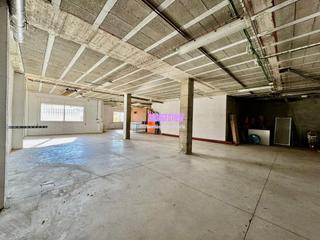 Locale commerciale in Bonavista. Local en bonavista