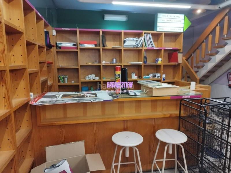 Foto a71b19b7-b253-41b5-b5aa-9e0fcfab04f2. Alquiler local comercial excepcional ubicacion en Badalona