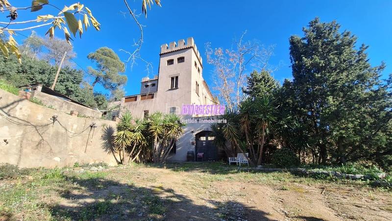 Foto 66fd8f53-8a95-4892-a725-eaeb1c227575. Masía propiedad única en la zona en Reixac - Vallensana Baixa Montcada i Reixac