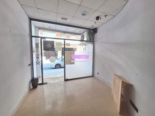 Gesch�ftsraum  Riera de matamoros. En el centro