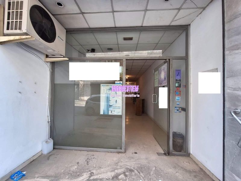 Foto 00f14d13-d11b-412a-9470-a08dc5989ac7. Local comercial a Centre Badalona