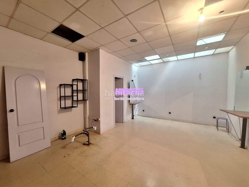 Foto 0e0ab7b5-6f70-4bfe-af84-a2c47c38c21e. Local comercial a Centre Badalona