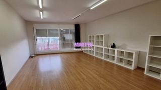 Rent Office space  Calle carrer coll i pujol. Oficina en alquiler