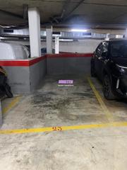 Parking voiture  Calle torras i bages. Plaza de aparcamiento en pep ventura