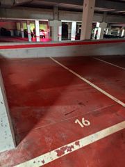 Miete Autoparkplatz  Carrer carrer de suïssa. Junto al centro comercial de montigalá badalona