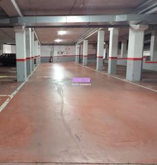 Miete Autoparkplatz  Carrer suissa. Parquing en montigala