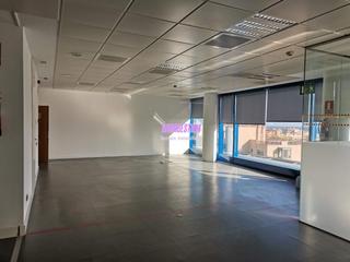 Miete Büro  Avenida vents. Oficina en alquiler