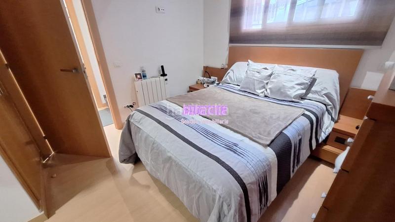 Foto 1edef15a-db4e-407a-b5f3-9969bb0dbeef. Casa adosada con gran jardin ! en Sant Crist Badalona