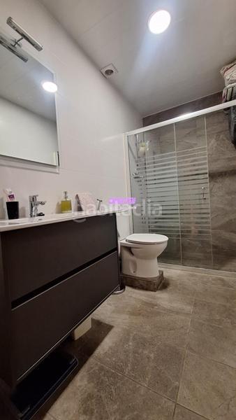 Foto 6acd3a98-e27b-4591-8973-257470214575. Casa adosada con gran jardin ! en Sant Crist Badalona