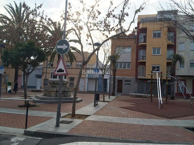 Foto b21e879f-e6a1-4304-9c94-0f4d9c8a079f. Piso en Casagemes en Casagemes Badalona