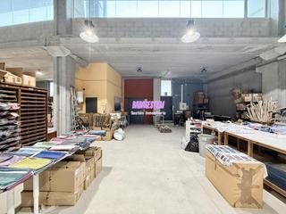 Fabrikhalle  Plaça del vapor. Nave en poligono guixeres badalona