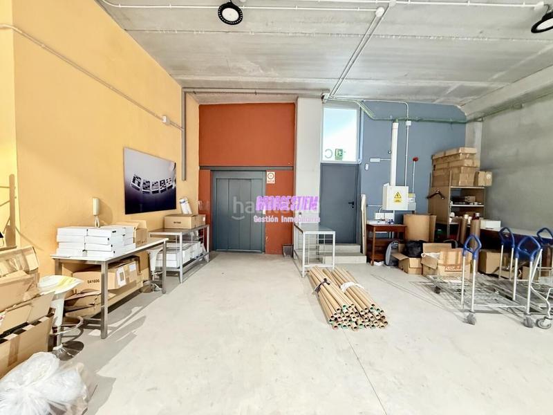 Foto 8be43f05-cc9b-4c56-bc46-489a1cf4b78a. Fabrikhalle in Pomar Badalona