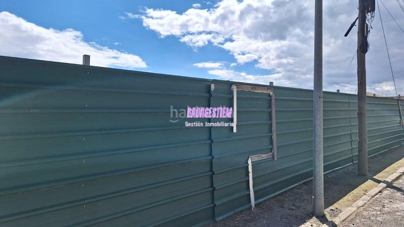 Foto eaf11f7e-b9db-40c5-a25c-7461e1fe17b3. Terrain résidentiel dans Mas Ram Badalona