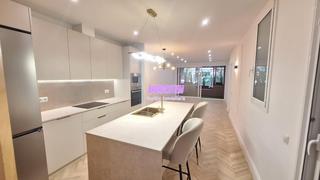 Planta baixa  Carrer laietania. Exclusivo piso reformado en el centro de badalona