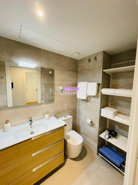 Foto ba3a4ca7-87a7-4f98-96e7-1a3a23c16525. Location appartement avec chauffage parking piscine dans Badalona