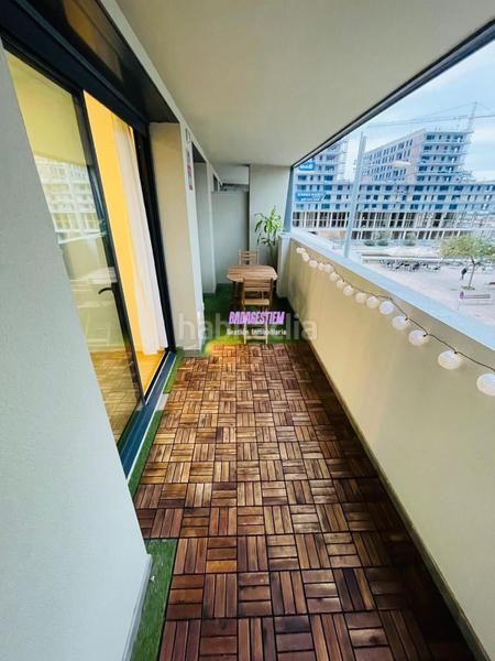 Foto ff9c37a6-f7b8-4fbd-889d-1bd1d8ac9ce3. Location appartement avec chauffage parking piscine dans Badalona