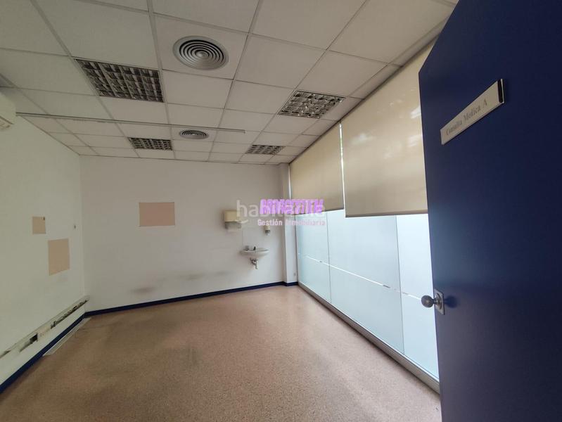 Foto c12bab25-9221-47ca-a638-8a7e2851a61c. Local comercial oportunidad única en el centro en Badalona